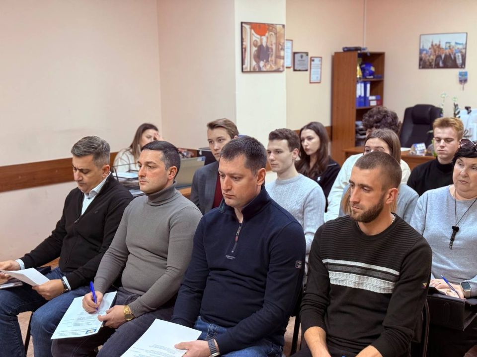 ОТКРЫТЫЙ ДИАЛОГ С ЛДПР В ЛУГАНСКЕ ОТКРЫТЫЙ ДИАЛОГ С ЛДПР В ЛУГАНСКЕ