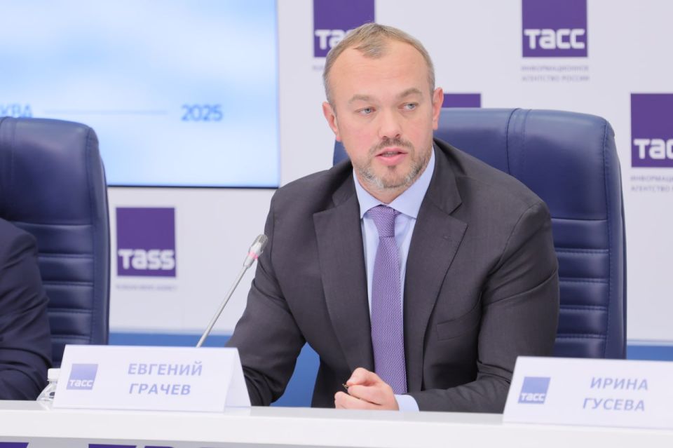 Более 61 тыс. заявок подано на участие в премии «Служение» от представителей муниципального сообщества Более 61 тыс. заявок подано на участие в премии «Служение» от представителей муниципального сообщества