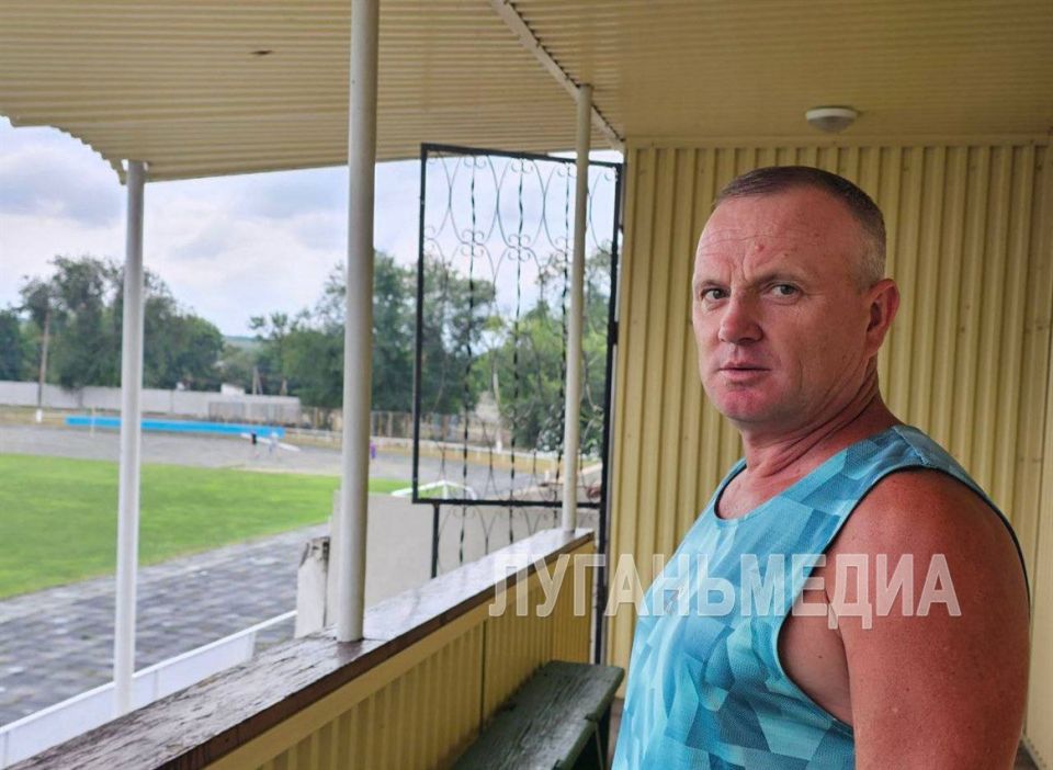 Первого декабря, только 40 лет назад, состоялся знаменитый заплыв по реке Айдар 10-летнего байдарочника Лариона Туки Первого декабря, только 40 лет назад, состоялся знаменитый заплыв по реке Айдар 10-летнего байдарочника Лариона Туки