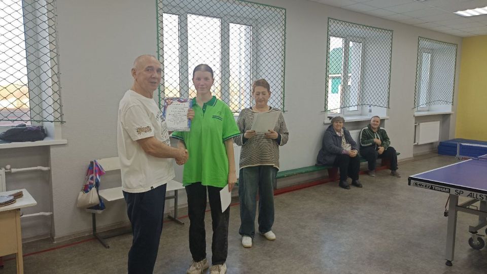 Соревнования по настольному теннису Соревнования по настольному теннису