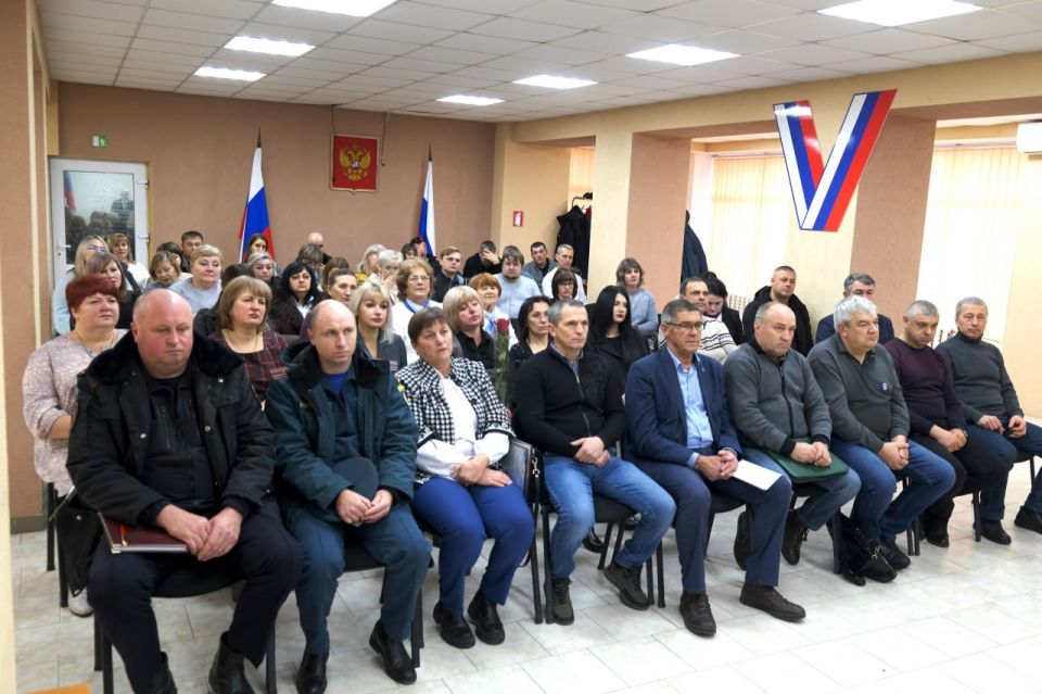 Сегодня в Беловодском муниципальном округе прошло очередное аппаратное совещание, на котором обсудили текущие вопросы развития муниципалитета и подвели итоги работы за прошедшую неделю Сегодня в Беловодском муниципальном округе прошло очередное аппаратное совещание, на котором обсудили текущие вопросы развития муниципалитета и подвели итоги работы за прошедшую неделю