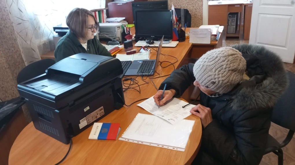 Работа в сельских населённых пунктах нашего округа продолжается! Работа в сельских населённых пунктах нашего округа продолжается!