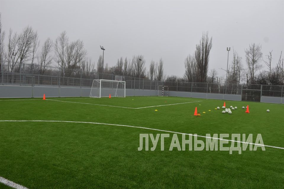 В Лутугино в рамках федерального проекта «Развитие физической культуры и массового спорта» состоялось торжественное открытие физкультурно-оздоровительного комплекса открытого типа (ФОКОТ) В Лутугино в рамках федерального проекта «Развитие физической культуры и массового спорта» состоялось торжественное открытие физкультурно-оздоровительного комплекса открытого типа (ФОКОТ)