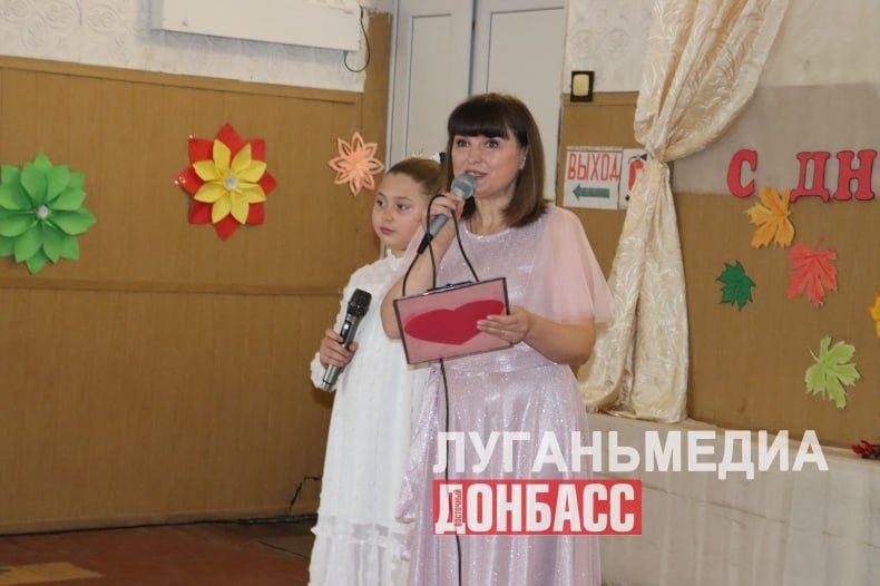 «Земский работник культуры» приехала из Кубани в Новоборовицы «Земский работник культуры» приехала из Кубани в Новоборовицы