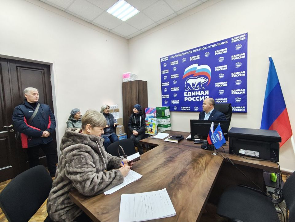 В местной общественной приёмной «Единой России» продолжается Декада приёмов граждан, приуроченная Дню рождения Партии В местной общественной приёмной «Единой России» продолжается Декада приёмов граждан, приуроченная Дню рождения Партии