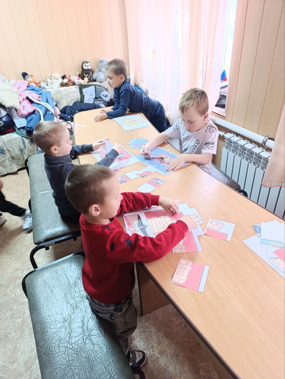 В Веселоторасовском сельском доме культуры провели игровую программу В Веселоторасовском сельском доме культуры провели игровую программу