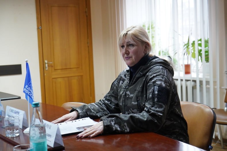 В Свердловской местной общественной приёмной «Единой России» продолжаются приемы граждан В Свердловской местной общественной приёмной «Единой России» продолжаются приемы граждан