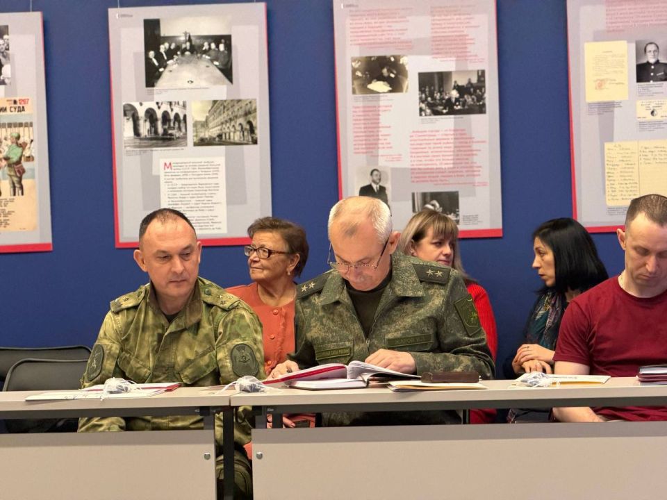 Делегация ОП РФ посетила Луганскую Народную Республику Делегация ОП РФ посетила Луганскую Народную Республику