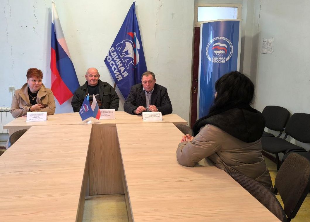 Декада приемов граждан проходит во всех муниципалитетах ЛНР Декада приемов граждан проходит во всех муниципалитетах ЛНР