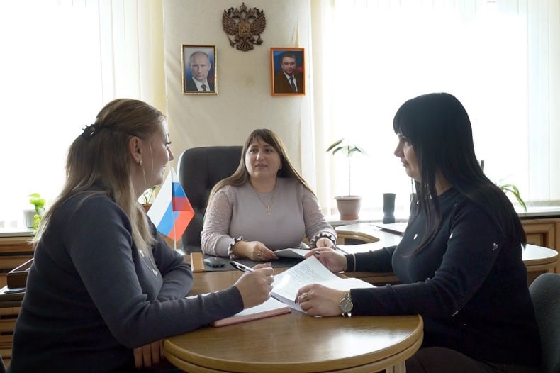 СПЕЦРЕПОРТАЖ «Чем живут территории Свердловского муниципалитета»: пгт Ленинский СПЕЦРЕПОРТАЖ «Чем живут территории Свердловского муниципалитета»: пгт Ленинский