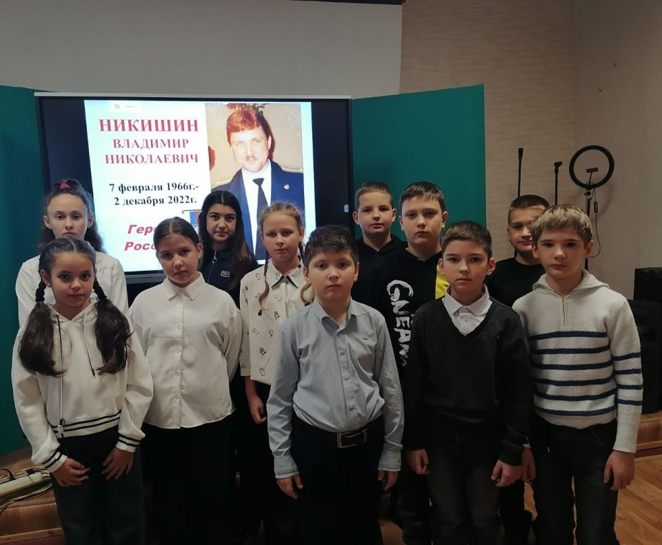 ������� ��������: 2 ������� - ������ ����, �������� � �����������