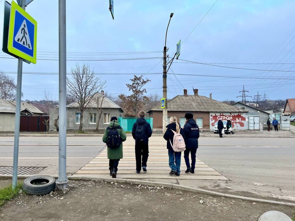 В Каменнобродском районе Луганска проведен мониторинг на использование СВЭ среди школьников В Каменнобродском районе Луганска проведен мониторинг на использование СВЭ среди школьников