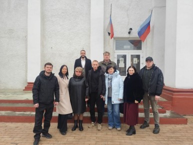 В преддверии Международного дня людей с ограниченными физическими возможностями, 02 декабря 2025 года, депутаты Совета городского округа город Салават Республики Башкортостан посетили городской округ с гуманитарной миссией