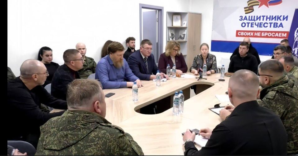 Делегация ОП РФ посетила Луганскую Народную Республику Делегация ОП РФ посетила Луганскую Народную Республику