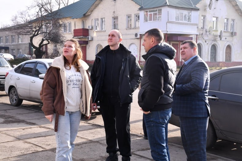 ВрИП Главы Свердловского муниципального округа Игорь Ковальчук проинспектировал ход восстановительных работ в ЦД «Победа» ВрИП Главы Свердловского муниципального округа Игорь Ковальчук проинспектировал ход восстановительных работ в ЦД «Победа»