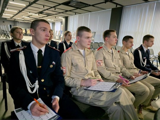 Сергей Цемкало принял участие во Всероссийском патриотическом диктанте Сергей Цемкало принял участие во Всероссийском патриотическом диктанте