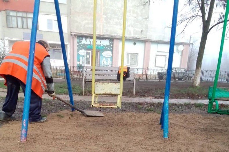 В Свердловском муниципальном округе продолжаются работы по благоустройству В Свердловском муниципальном округе продолжаются работы по благоустройству
