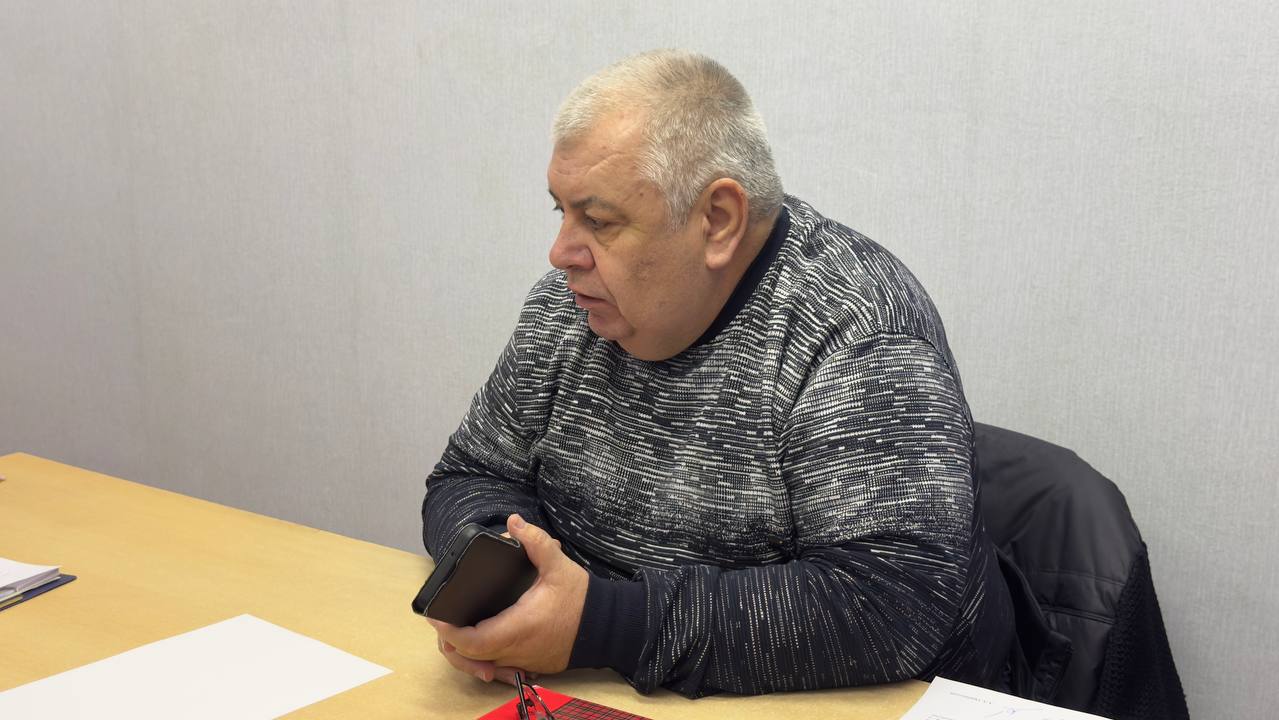 В Антраците продолжаются приемы в рамках Декады приемов, приуроченной к 24-летию «Единой России» В Антраците продолжаются приемы в рамках Декады приемов, приуроченной к 24-летию «Единой России»