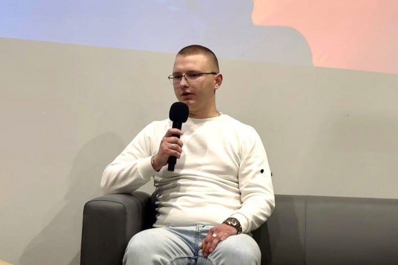 В Свердловском молодёжном центре состоялась встреча с Героем В Свердловском молодёжном центре состоялась встреча с Героем