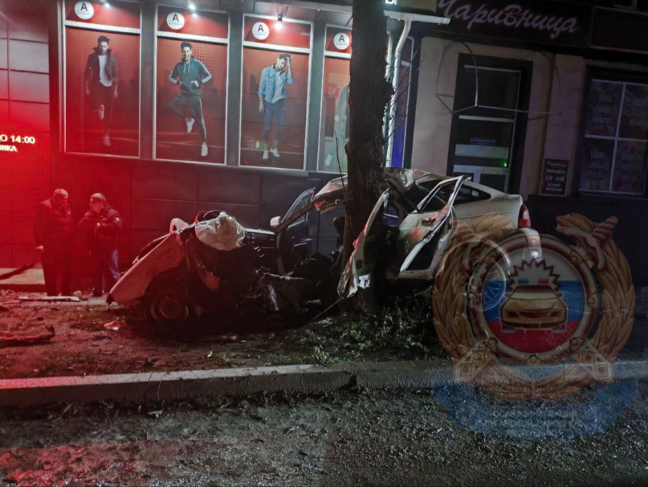 Вчера вечером в Стаханове произошло ДТП со смертельным исходом Вчера вечером в Стаханове произошло ДТП со смертельным исходом