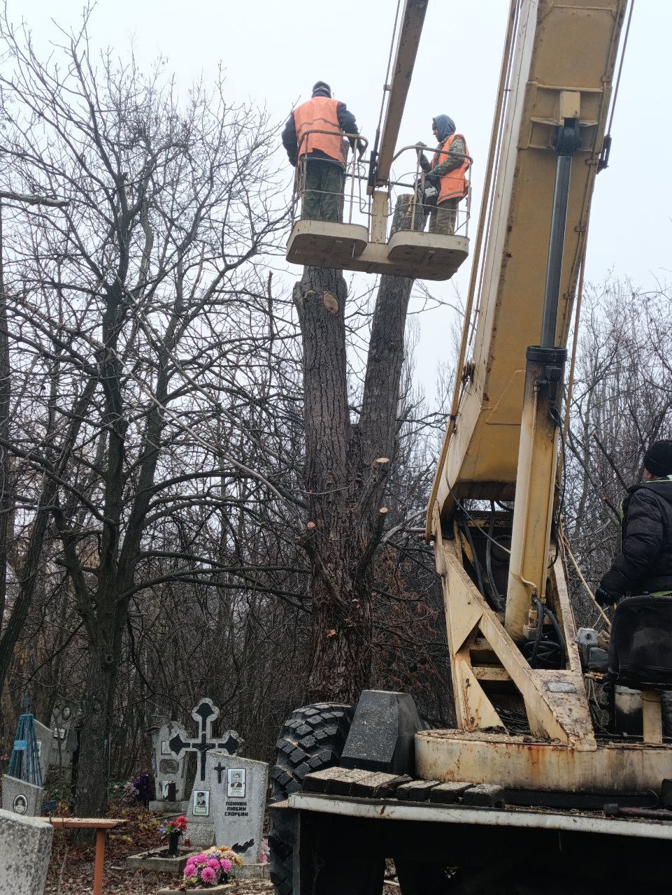 Забота о местах памяти: благоустройство городских кладбищ Забота о местах памяти: благоустройство городских кладбищ
