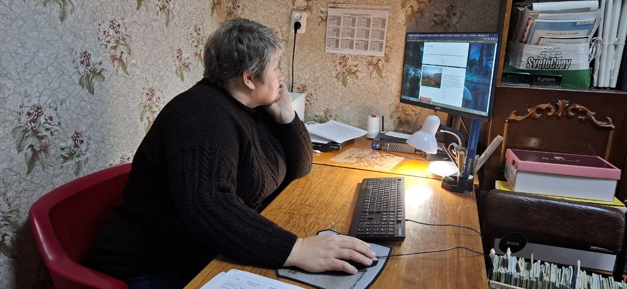 В Красном Луче слушатели Университета третьего возраста приняли участие в «Географическом диктанте – 2025»