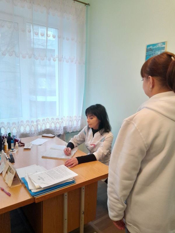 1 декабря во Всемирный день борьбы со СПИД состоялся День открытых дверей в кабинете «Доверие» Ровеньковской городской поликлиники