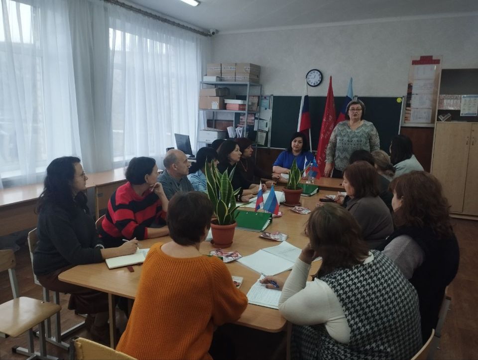 Правовое просвещение в Ровеньках: укрепляем взаимодействие и защищаем права детей!