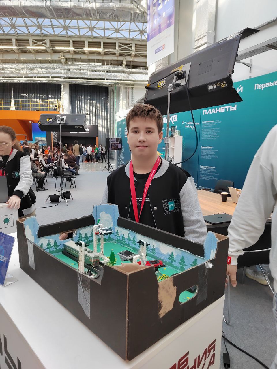 Ученик Брянковской специализированной школы №1 на конгрессе молодых ученых в "Сириусе"