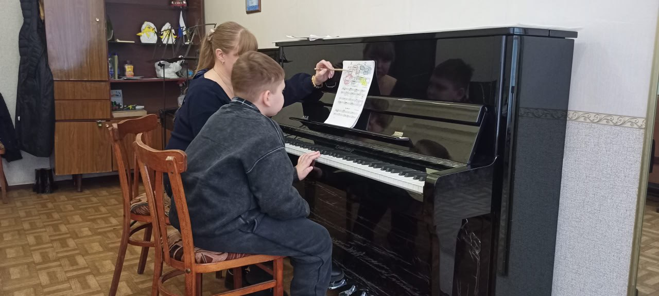 Третьего декабря в Клубе пгт Третьего декабря в Клубе пгт