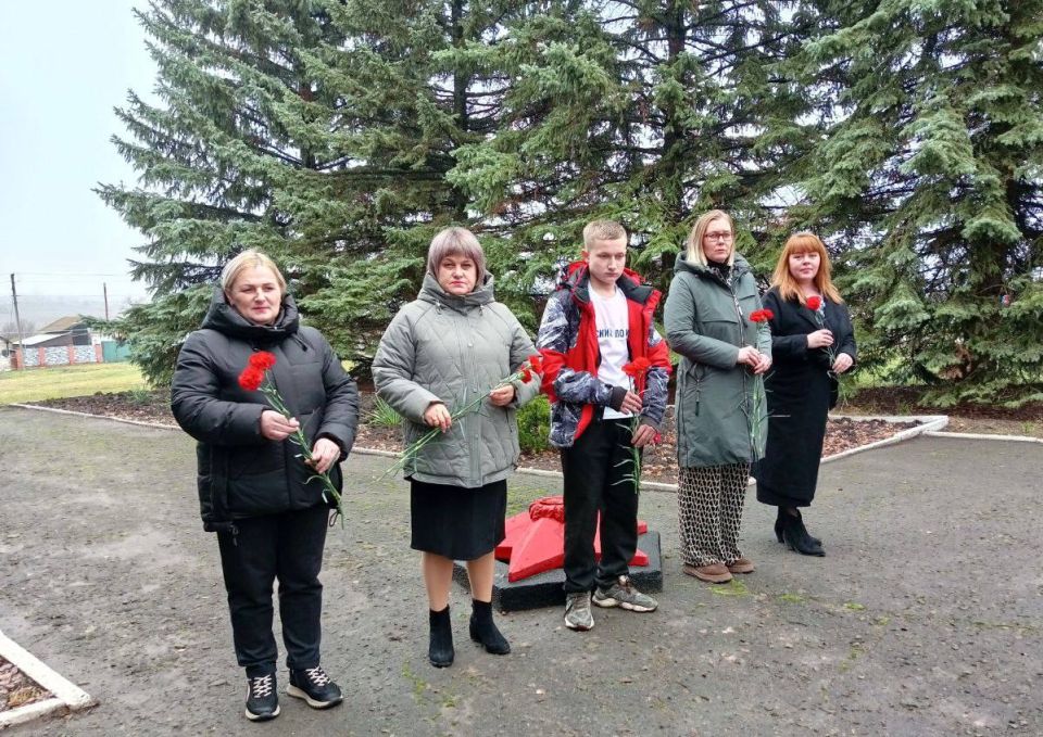 ПАМЯТЬ, КОТОРАЯ ОБЪЕДИНЯЕТ ПАМЯТЬ, КОТОРАЯ ОБЪЕДИНЯЕТ