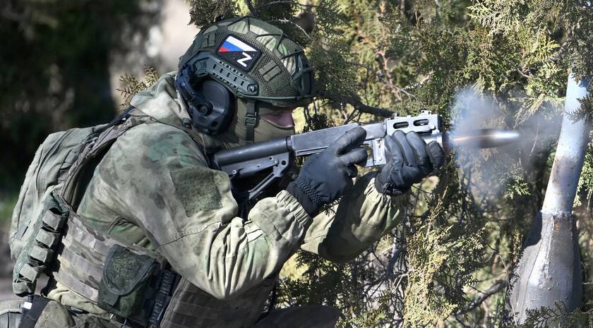 В парке имени Валентины Терешковой города Суходольска состоялось памятное мероприятие, посвящённое Дню Неизвестного Солдата В парке имени Валентины Терешковой города Суходольска состоялось памятное мероприятие, посвящённое Дню Неизвестного Солдата