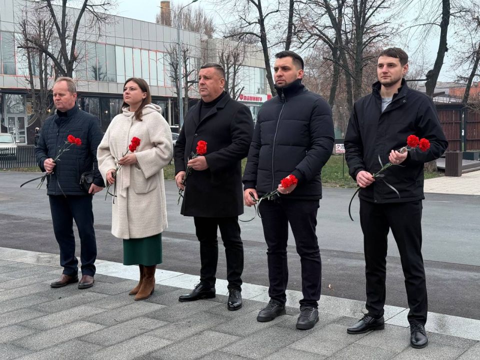 ПАМЯТЬ, КОТОРУЮ НЕВОЗМОЖНО СТЕРЕТЬ ПАМЯТЬ, КОТОРУЮ НЕВОЗМОЖНО СТЕРЕТЬ