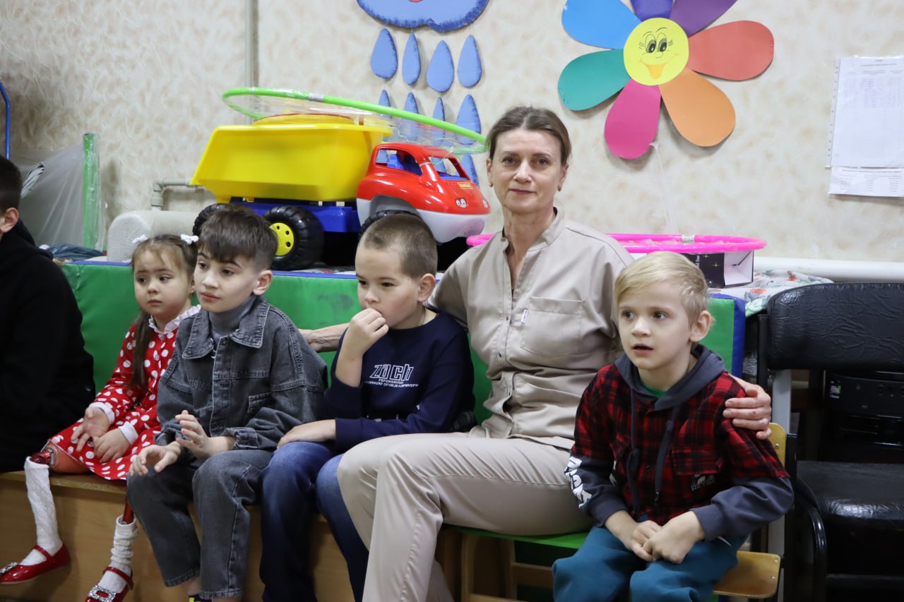 Евгений Бондарь: В Международный день инвалидов в Лутугинском отделении центра «Возрождение» прошло тёплое и вдохновляющее мероприятие, объединившее детей из разных уголков округа Евгений Бондарь: В Международный день инвалидов в Лутугинском отделении центра «Возрождение» прошло тёплое и вдохновляющее мероприятие, объединившее детей из разных уголков округа