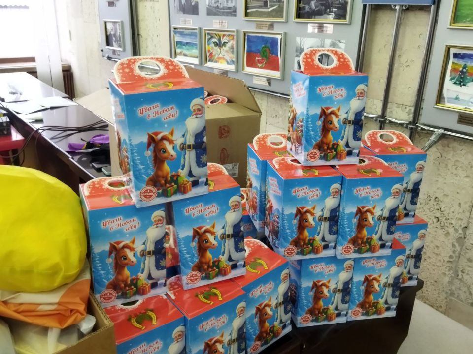 Сегодня в Ровеньках состоялась детская концертно-развлекательная программа, посвященная Международному дню инвалида Сегодня в Ровеньках состоялась детская концертно-развлекательная программа, посвященная Международному дню инвалида