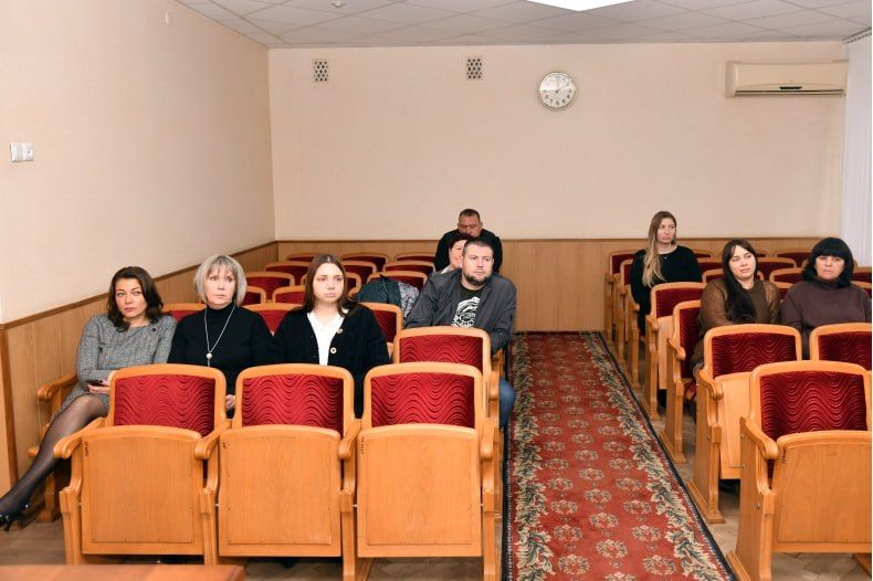 Проведена выездная консультация для представителей бизнеса Свердловского муниципального округа Проведена выездная консультация для представителей бизнеса Свердловского муниципального округа