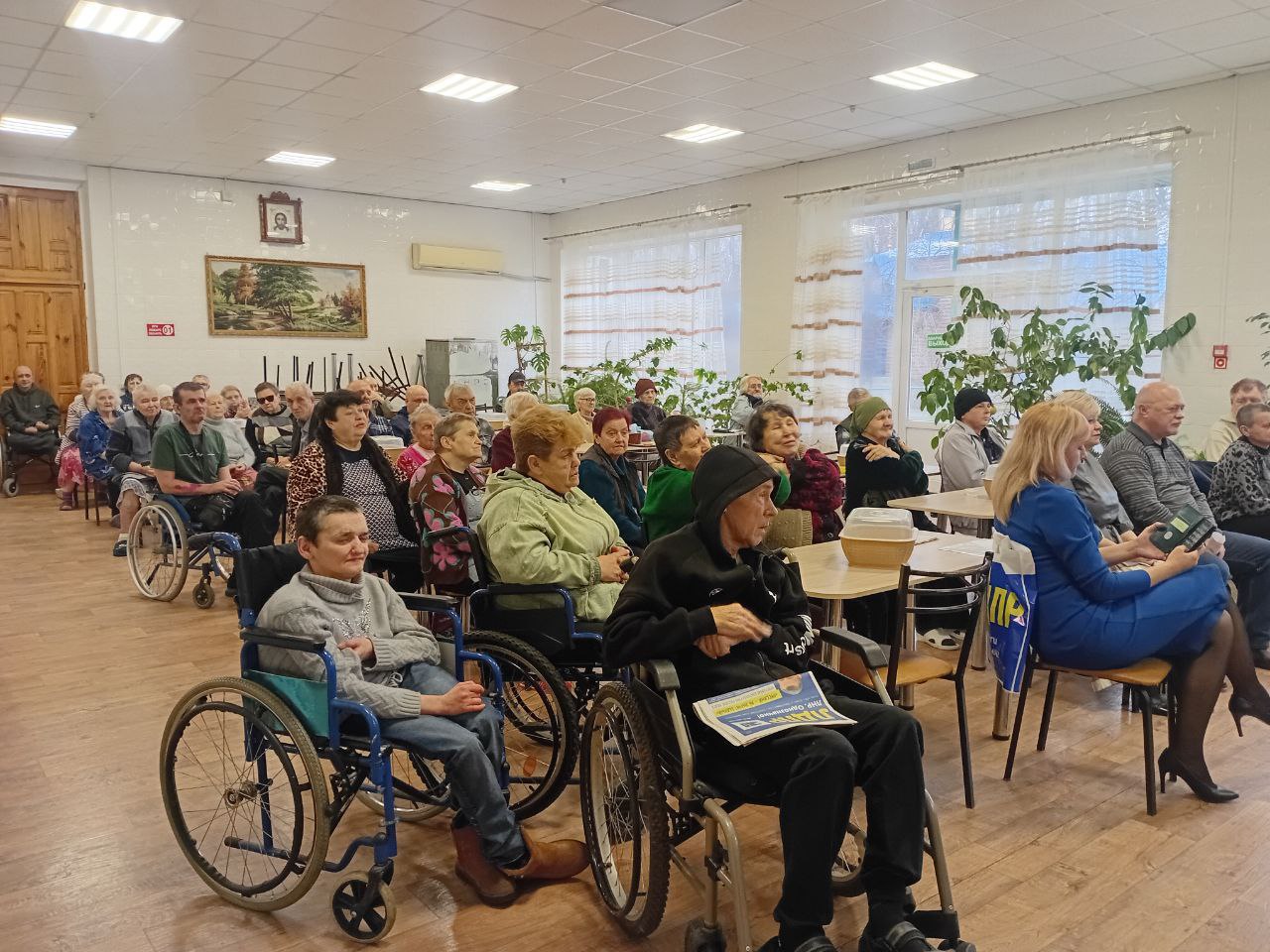 Концерт «Добрые сердца», посвященный Международному Дню инвалида Концерт «Добрые сердца», посвященный Международному Дню инвалида