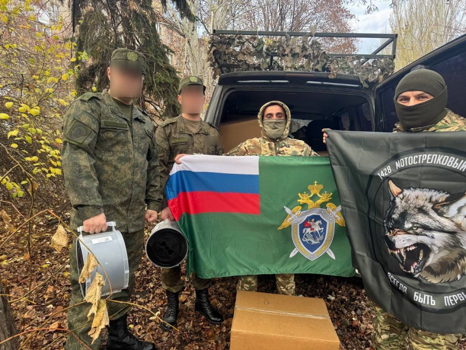 Офицеры 124-го военного следственного отдела СК РФ передали гуманитарную помощь военнослужащим в ЛНР