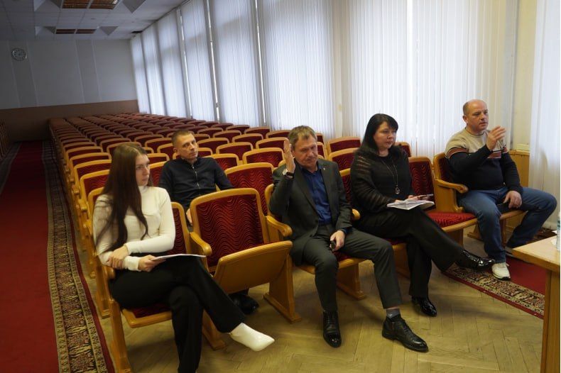 Состоялось заседание комиссии Совета депутатов по социально-экономическому развитию и вопросам ЖКХ Состоялось заседание комиссии Совета депутатов по социально-экономическому развитию и вопросам ЖКХ
