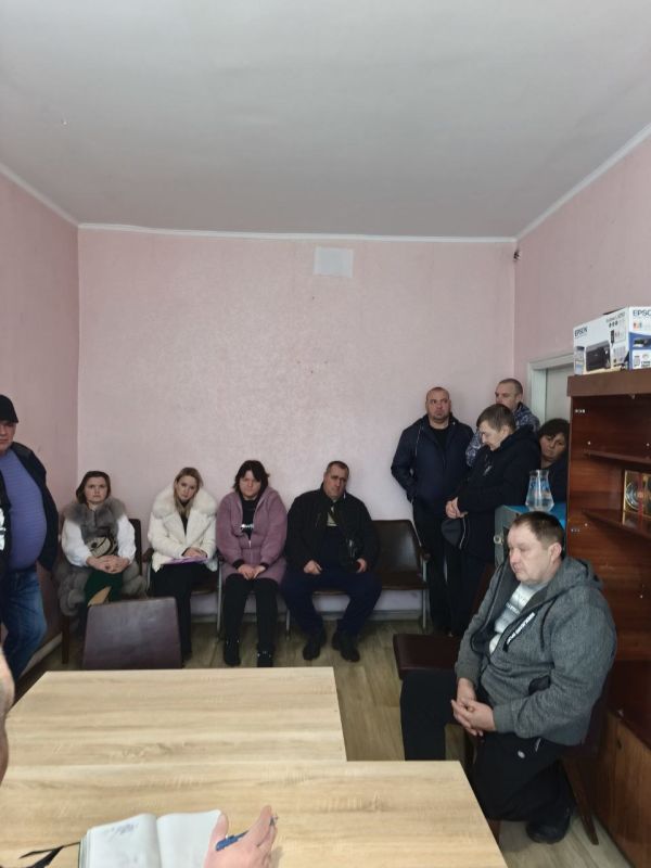 Вячеслав Третьяков: В Кременском муниципальном округе активно ведется работа по инвентаризации земель сельскохозяйственного назначения, мой заместитель Юрий Тютюнник лично контролирует этот процесс Вячеслав Третьяков: В Кременском муниципальном округе активно ведется работа по инвентаризации земель сельскохозяйственного назначения, мой заместитель Юрий Тютюнник лично контролирует этот процесс