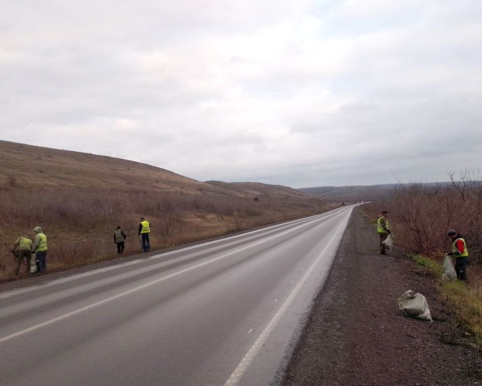 На автодороге Антрацит — Должанский выполнили работы, направленные на повышение безопасности и комфорта На автодороге Антрацит — Должанский выполнили работы, направленные на повышение безопасности и комфорта