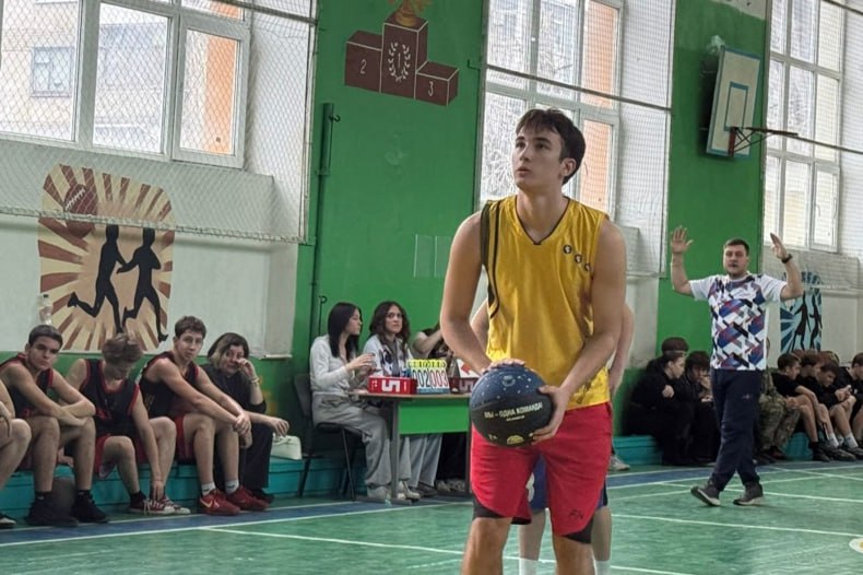 Завершился муниципальный этап баскетбольной лиги «КЭС-баскет» Завершился муниципальный этап баскетбольной лиги «КЭС-баскет»