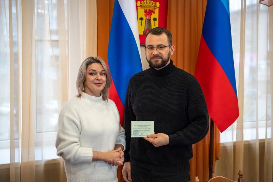 А вы знали, что в Луганске создан уникальный институт семейных кураторов? А вы знали, что в Луганске создан уникальный институт семейных кураторов?