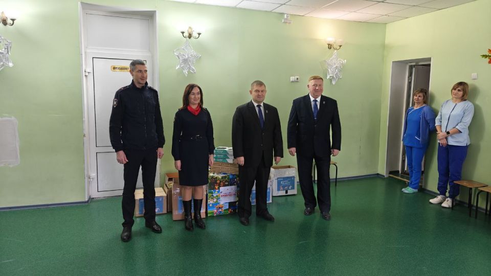 «Коробка храбрости» отправилась к юным пациентам Луганской детской туберкулезной больницы «Коробка храбрости» отправилась к юным пациентам Луганской детской туберкулезной больницы