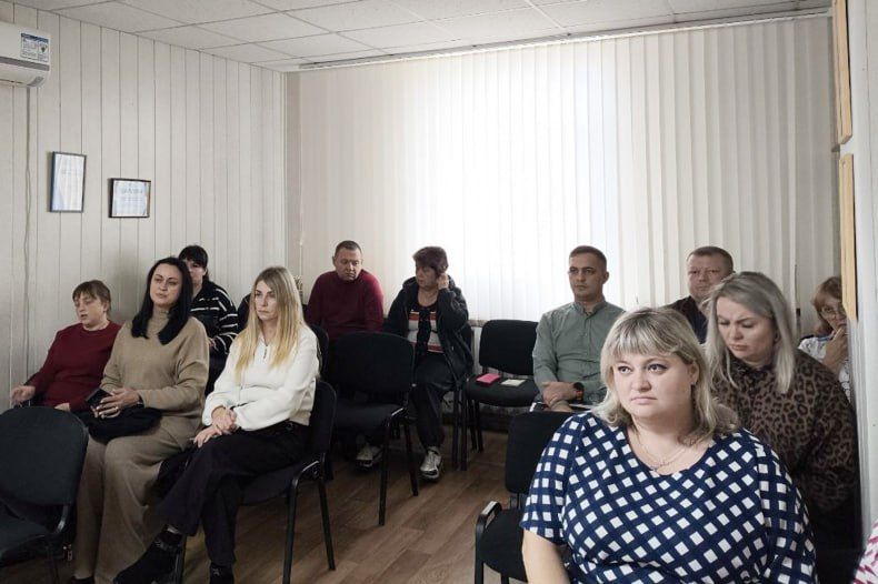 Рабочее совещание в Червонопартизанске: От инфраструктуры до праздника и безопасности Рабочее совещание в Червонопартизанске: От инфраструктуры до праздника и безопасности