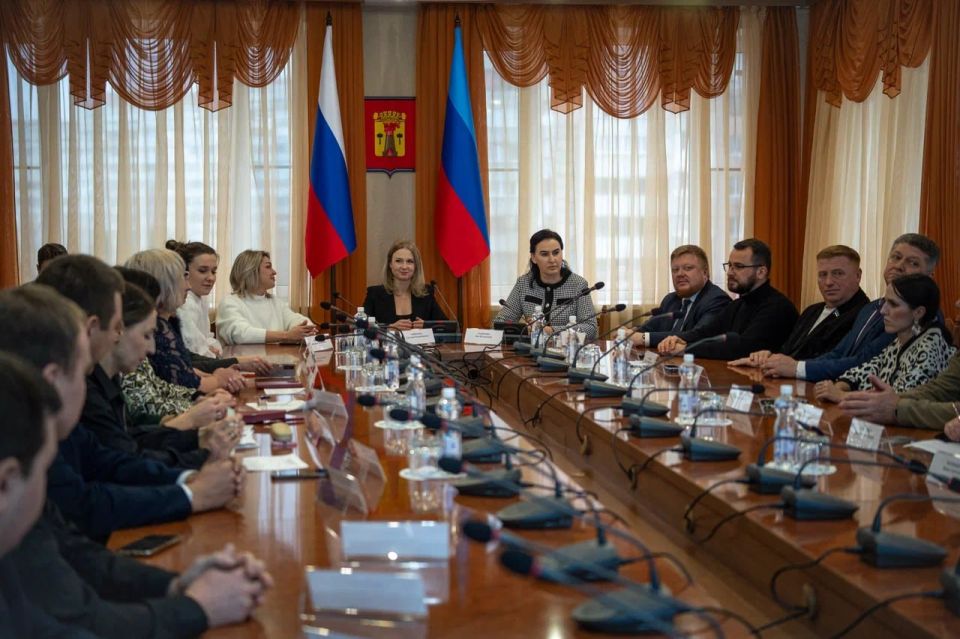 А вы знали, что в Луганске создан уникальный институт семейных кураторов?