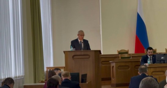 Александр Криеренко: ВНЕСЕНИЕ ИЗМЕНЕНИЙ В ПРОЕКТ БЮДЖЕТА, ПЕРЕЗАКЛЮЧЕНИЕ ДОГОВОРОВ АРЕНДЫ ДЛЯ БИЗНЕСА И РАСШИРЕНИЕ СТОЛИЦЫ РЕСПУБЛИКИ