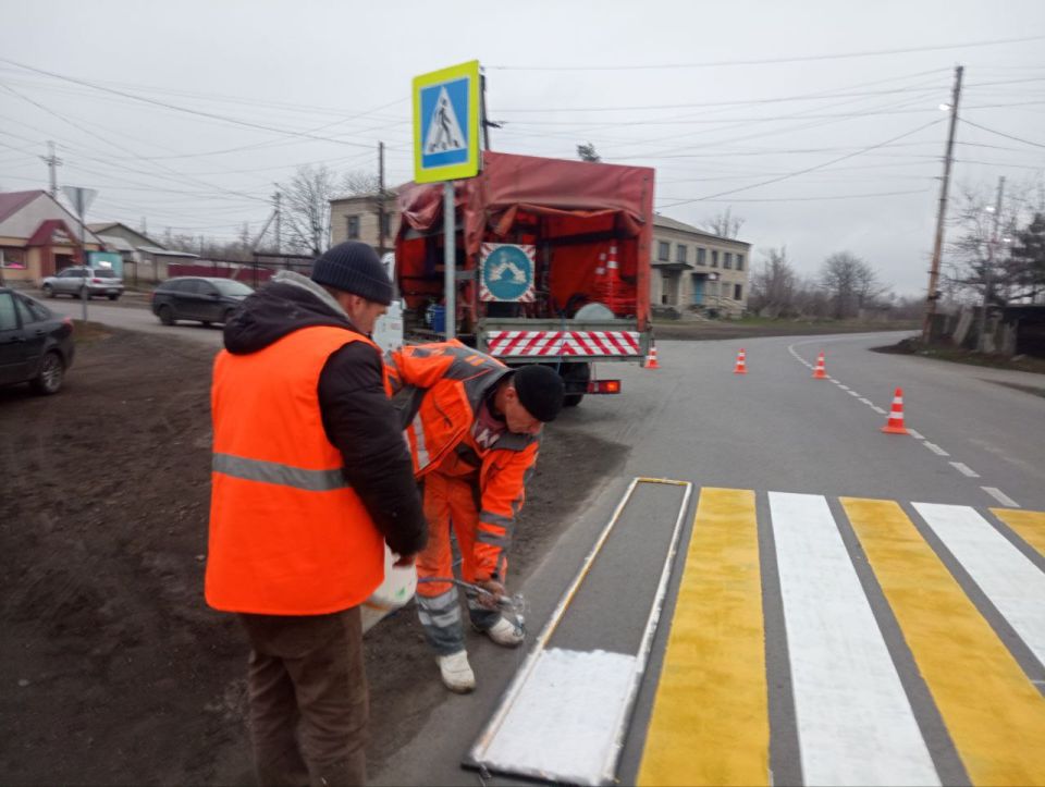 Андрей Рубанцов: В Ровеньках выполнили обновление дорожной разметки на ул. Артема