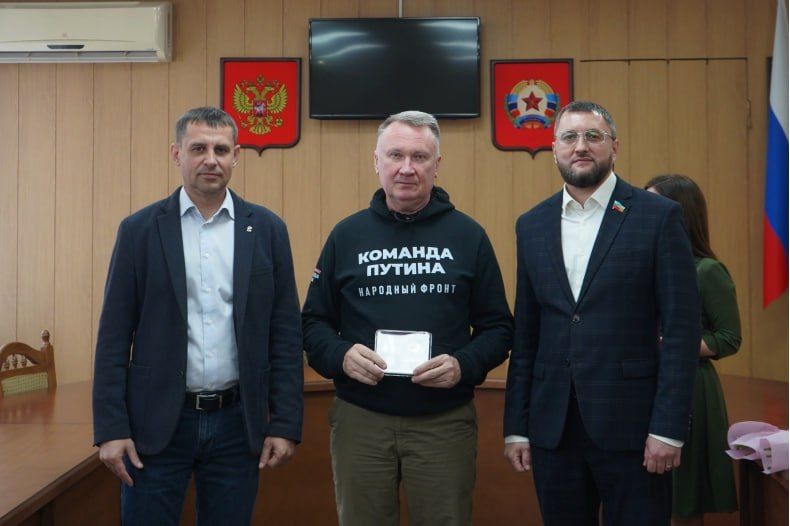 ВрИП Главы округа Игорь Ковальчук выразил благодарность красноярским врачам за работу ВрИП Главы округа Игорь Ковальчук выразил благодарность красноярским врачам за работу
