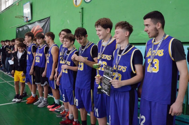 Завершился муниципальный этап баскетбольной лиги «КЭС-баскет» Завершился муниципальный этап баскетбольной лиги «КЭС-баскет»